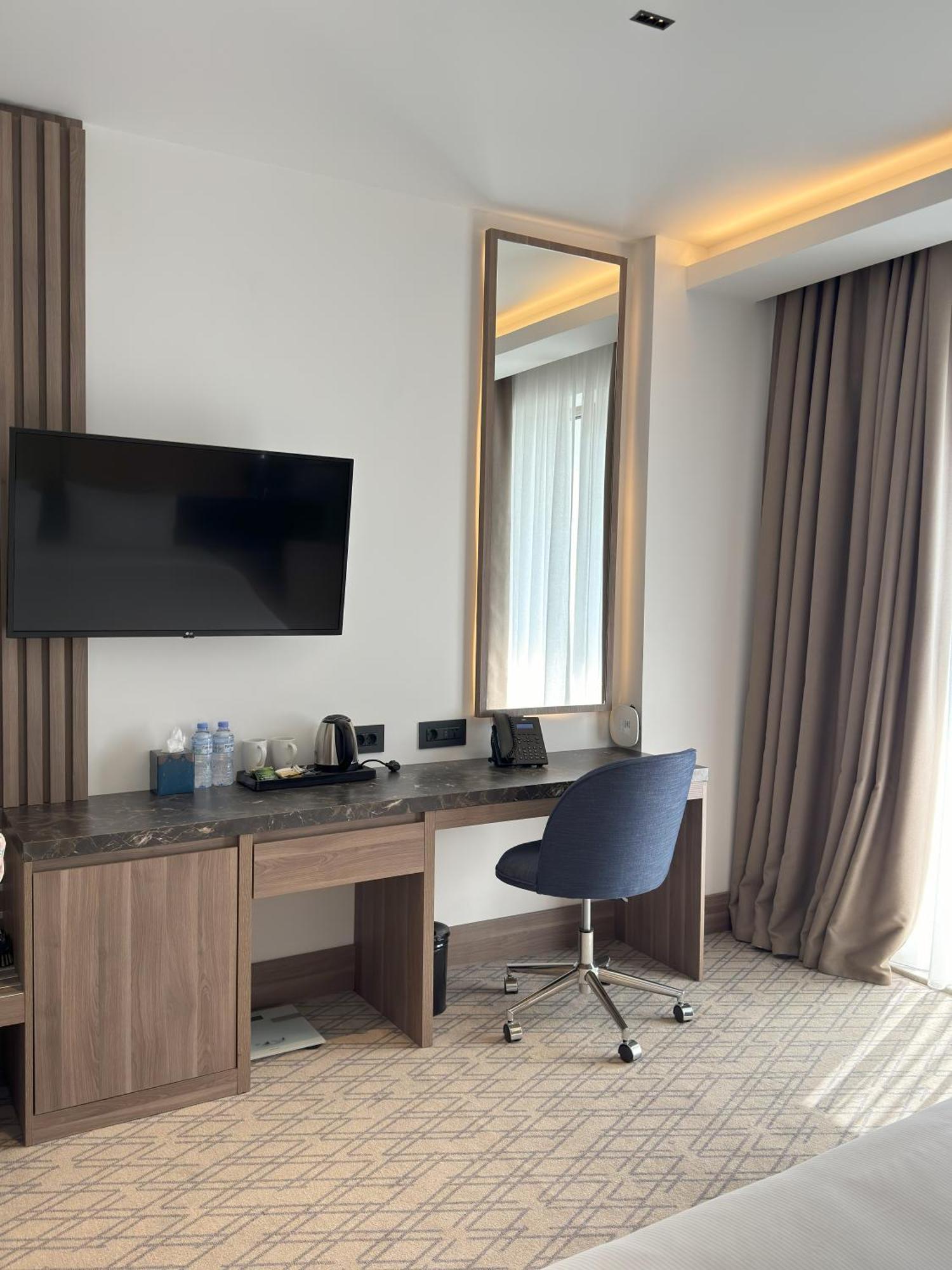 Отель Wyndham Бухара Экстерьер фото